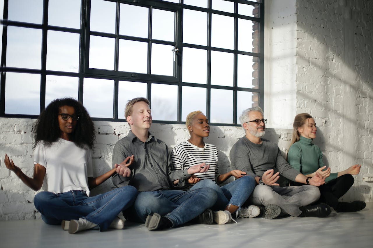 The Pursuit of Longevity: A review of the Anti-Aging Obsession - LifeUnlocked